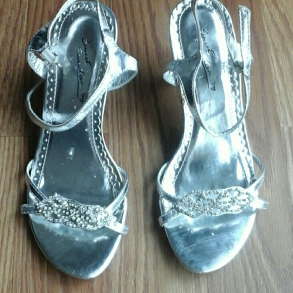 Sweet Seventeen Sandal Shoes - Picture 1 of 3